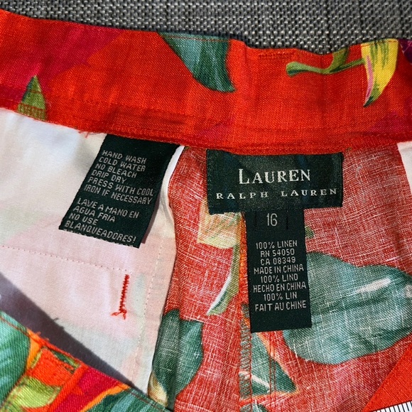 VINTAGE 100% linen Lauren Ralph Lauren Floral Red Women's Shorts - Picture 13 of 13